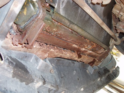 1976 Corvette radiator core support